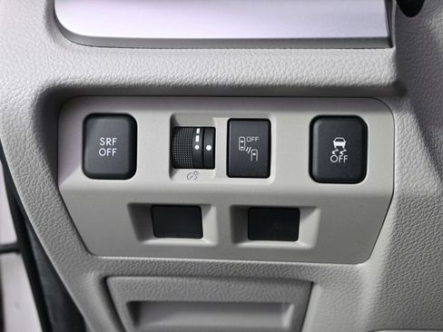 Used 2018 Subaru Forester 2.5i Premium AWD/4WD image 24