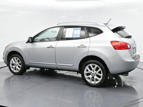 Used 2013 Nissan Rogue SL AWD/4WD image 5