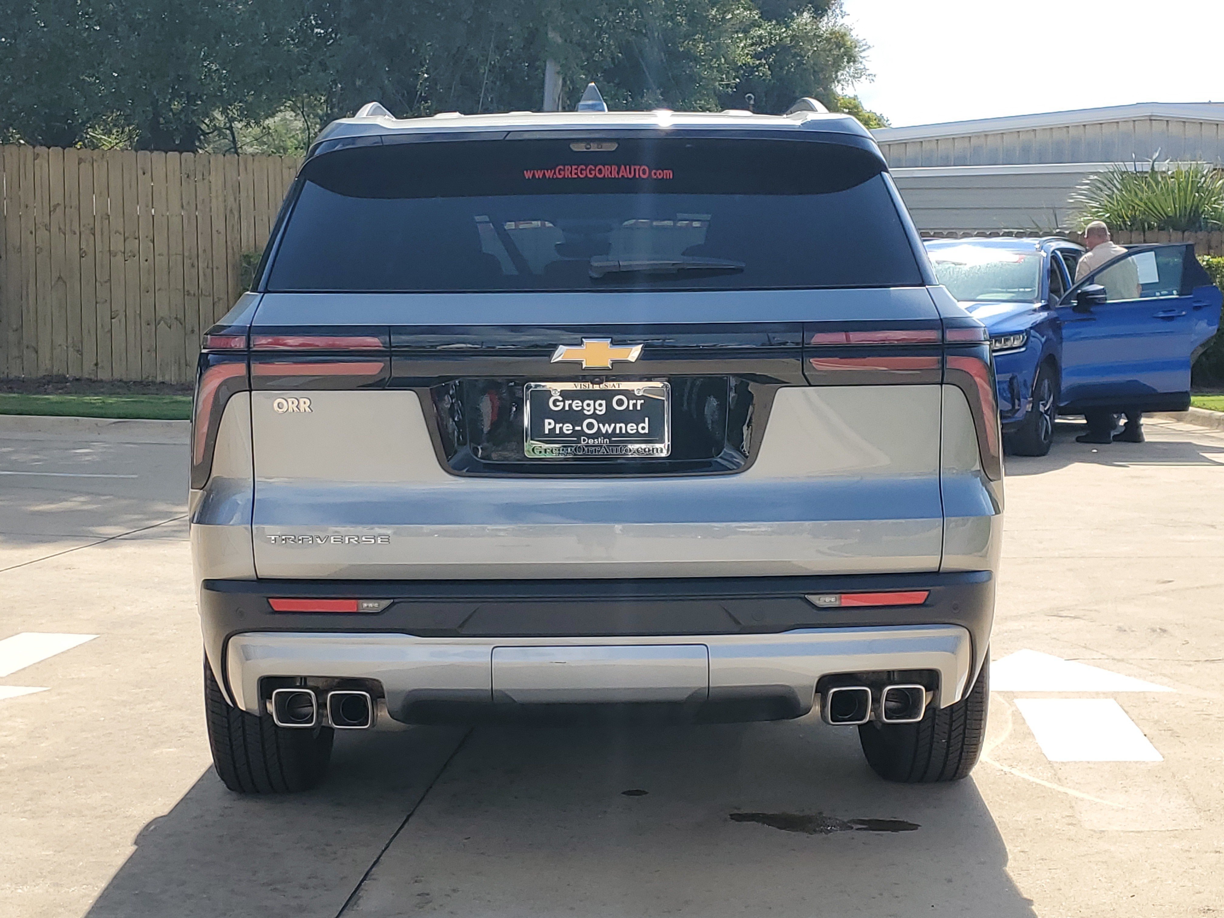 Used 2026 Chevrolet Traverse LT w/ Driver Confidence Package FWD image 11