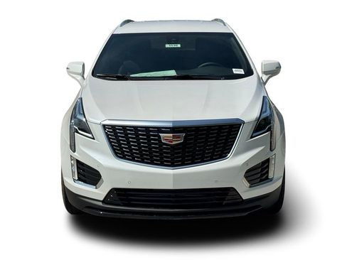 New 2025 Cadillac XT5 Luxury image 7