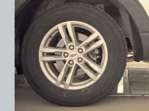 Used 2023 Ford Explorer XLT w/ Equipment Group 202A image 22