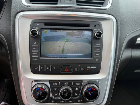 Used 2016 GMC Acadia SLT w/ Open Road Package image 17