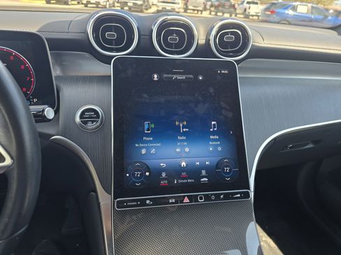 Used 2024 Mercedes-Benz GLC 300 4MATIC image 14