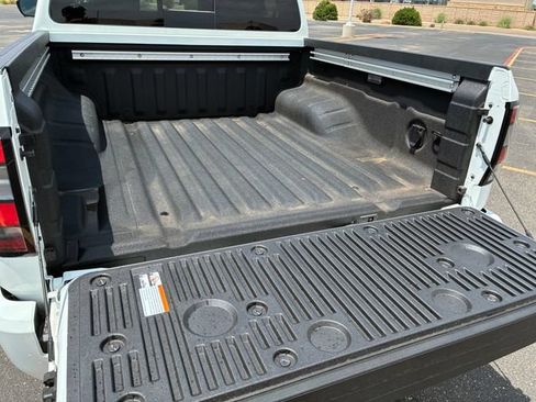New 2026 Nissan Frontier PRO-4X w/ Pro Premium Package AWD/4WD image 11