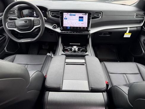 New 2025 Jeep Wagoneer Series II AWD/4WD image 6