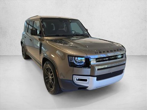 New 2025 Land Rover Defender 110 S AWD/4WD image 3