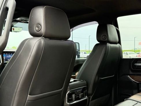 Used 2022 Chevrolet Silverado 3500 High Country w/ LPO, Hitch Package image 22