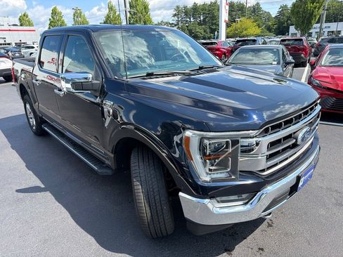 Used 2021 Ford F150 Lariat w/ Equipment Group 502A High AWD/4WD image 3