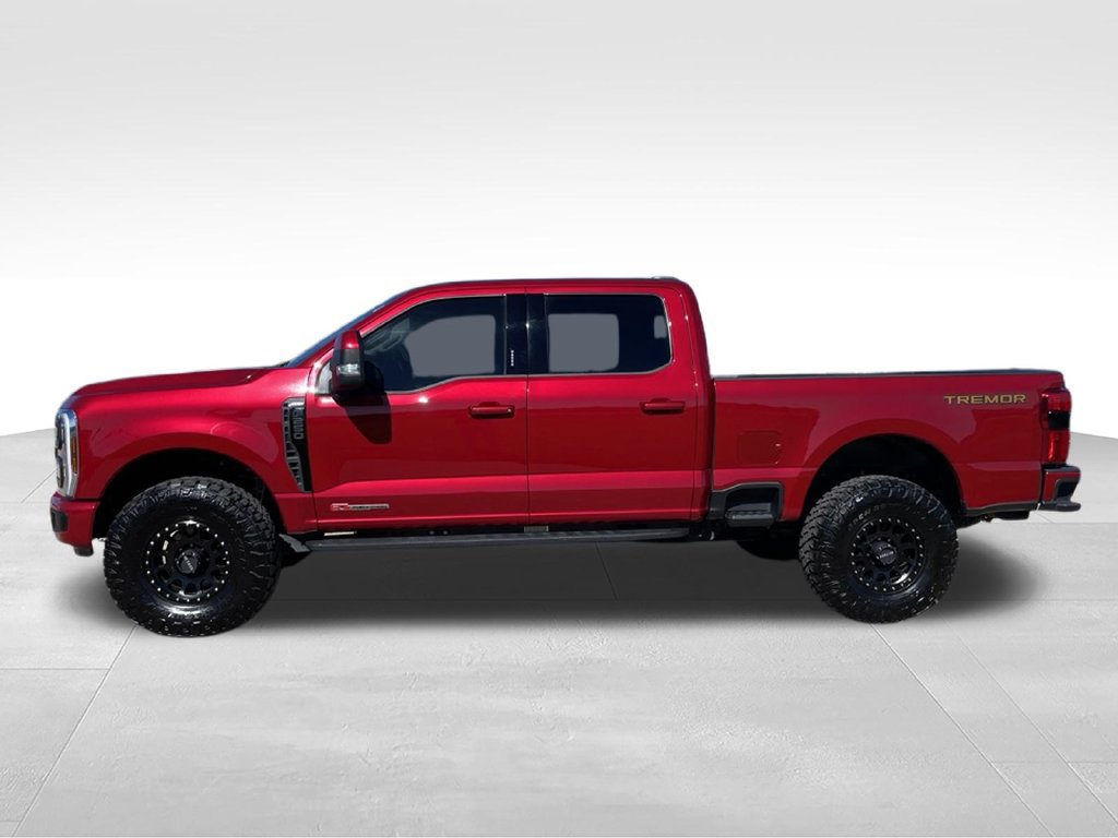 Used 2023 Ford F250 Lariat w/ Tremor Off-Road Package AWD/4WD image 31