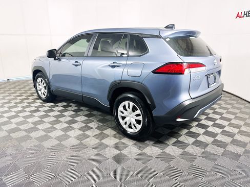 Used 2024 Toyota Corolla Cross L image 5