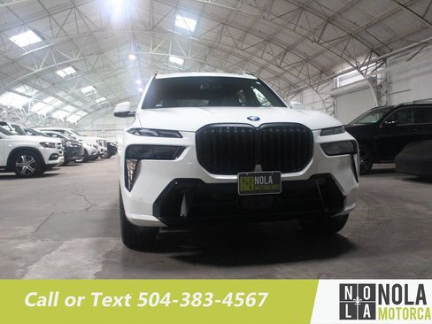 Used 2026 BMW X7 xDrive40i w/ Executive Package AWD/4WD image 6