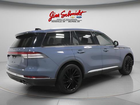 Used 2025 Lincoln Aviator Reserve w/ Equipment Group 201A image 6