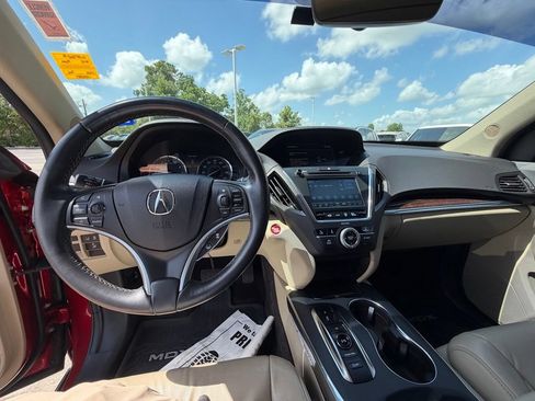 Used 2020 Acura MDX FWD image 12