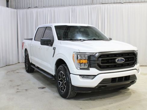 Used 2022 Ford F150 XLT w/ Equipment Group 302A High image 37