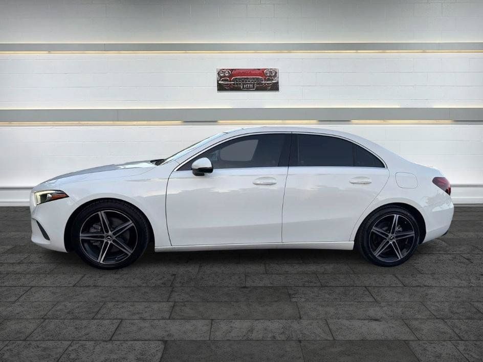 Used 2020 Mercedes-Benz A 220 image 4