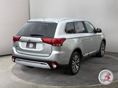 Used 2020 Mitsubishi Outlander SEL image 7