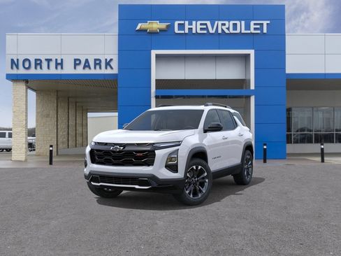 New 2026 Chevrolet Equinox RS w/ Convenience Package III FWD image 8