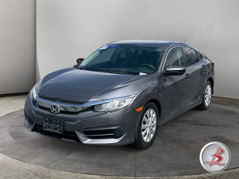 Used 2018 Honda Civic LX image 3