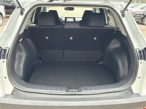 Used 2024 Toyota Corolla Cross LE image 16