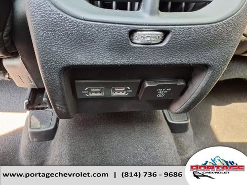 Used 2021 Jeep Cherokee Limited image 11