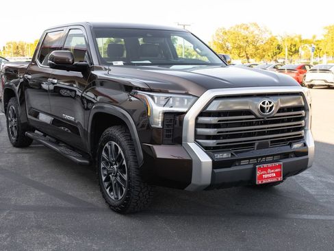 Used 2023 Toyota Tundra Limited AWD/4WD image 3