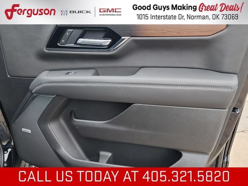New 2026 GMC Yukon Denali w/ Denali Reserve Package AWD/4WD image 45