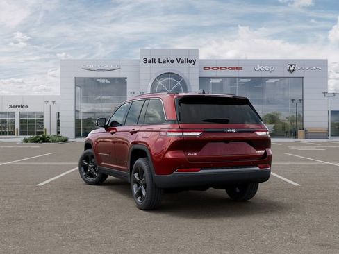 New 2026 Jeep Grand Cherokee Limited w/ Limited Altitude Package AWD/4WD image 3