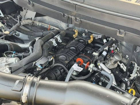 Used 2024 Ford F150 Platinum AWD/4WD image 33
