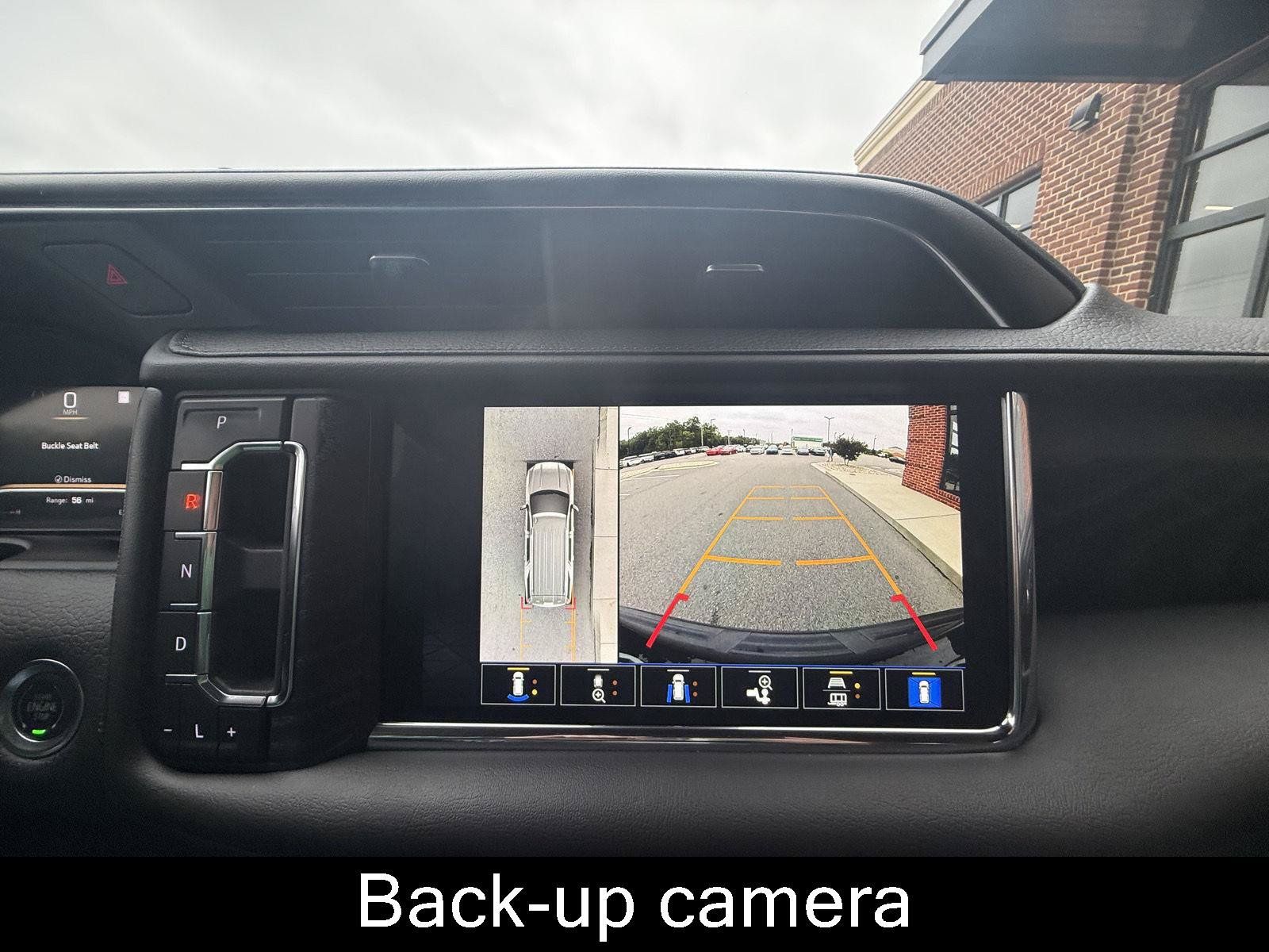Used 2023 GMC Yukon Denali AWD/4WD image 8
