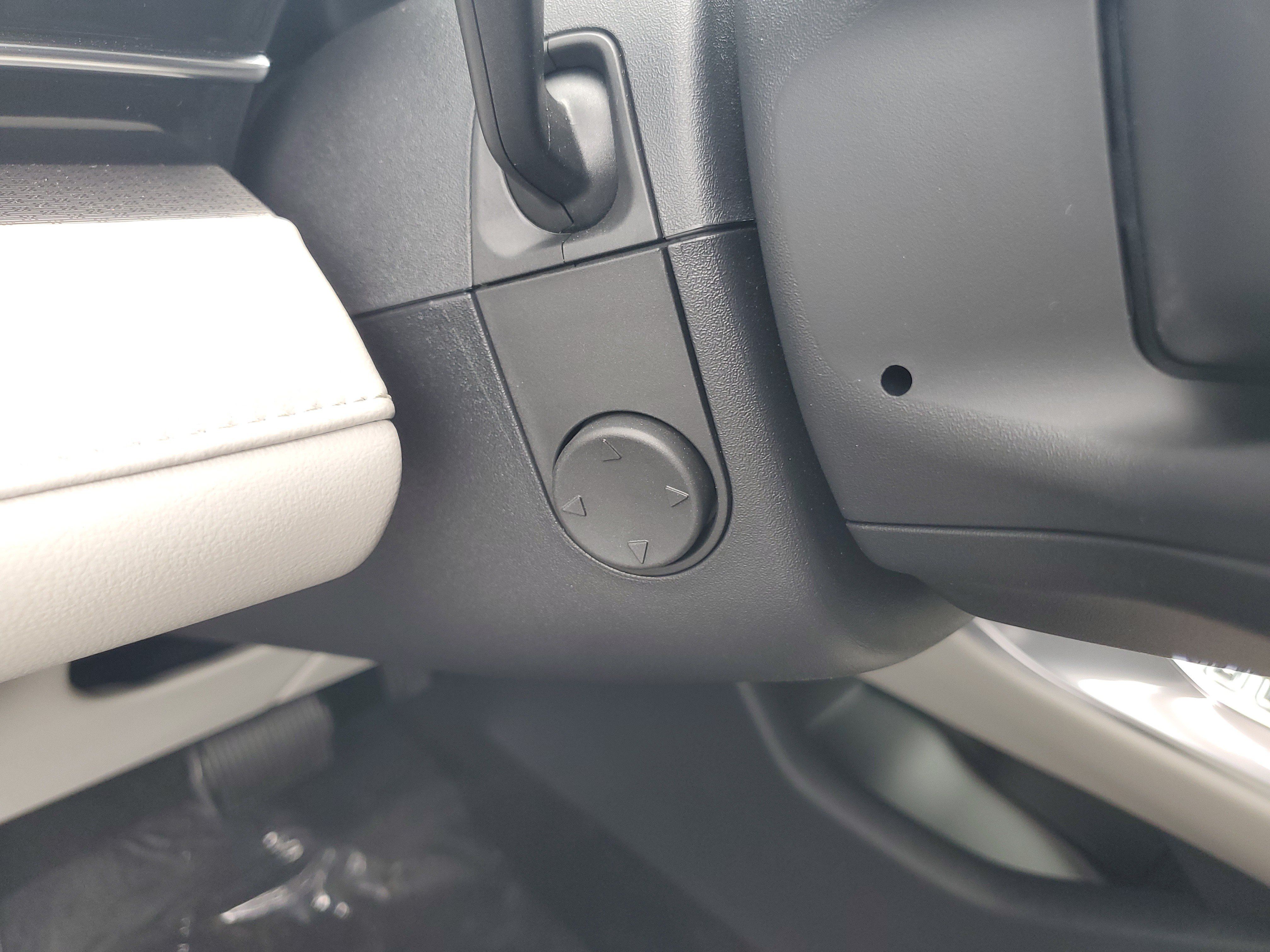 New 2026 Lincoln Nautilus Premier AWD/4WD image 14