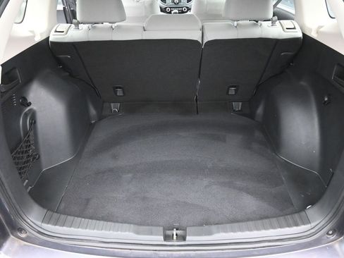 Used 2016 Honda CR-V LX image 14
