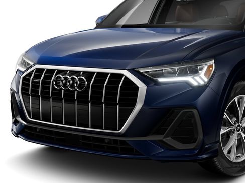 Certified 2025 Audi Q3 2.0T Premium w/ Convenience Package AWD/4WD image 6