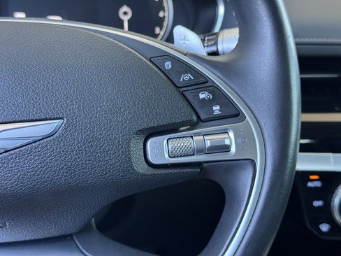 Used 2022 Genesis G80 2.5T image 31