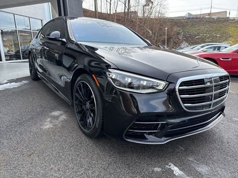 Certified 2025 Mercedes-Benz S 580 4MATIC Sedan image 6
