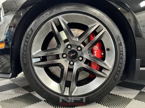 Used 2012 Ford Mustang Shelby GT500 image 12