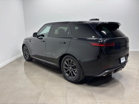 Used 2023 Land Rover Range Rover Sport SE AWD/4WD image 10
