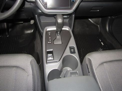 Used 2024 Subaru Crosstrek 2.0i Premium w/ Crosstrek Mirror Package AWD/4WD image 14
