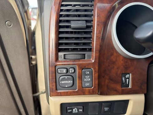 Used 2008 Toyota Tundra Limited image 22