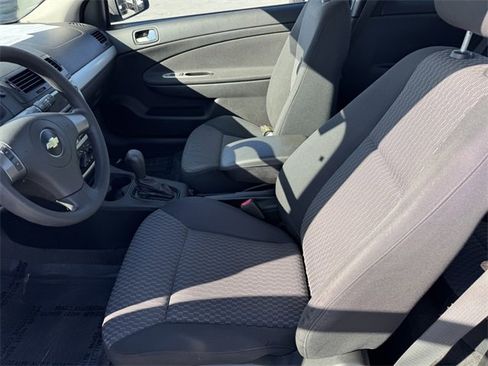 Used 2009 Chevrolet Cobalt LT image 9