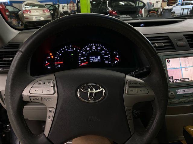 Used 2007 Toyota Camry XLE FWD image 23