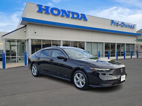 Used 2023 Honda Accord LX image 3