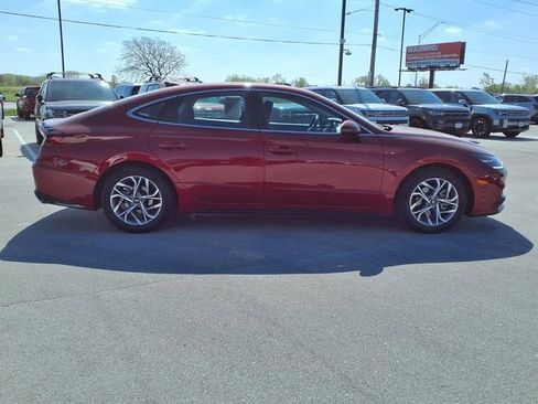 Used 2023 Hyundai Sonata SEL FWD image 8