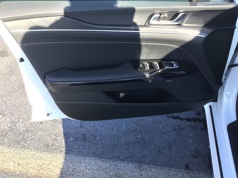 New 2026 Kia K5 GT-Line w/ GT-Line Premium Package image 9