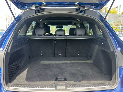 Used 2021 Mercedes-Benz GLC 300 w/ Driver Assistance Package image 7