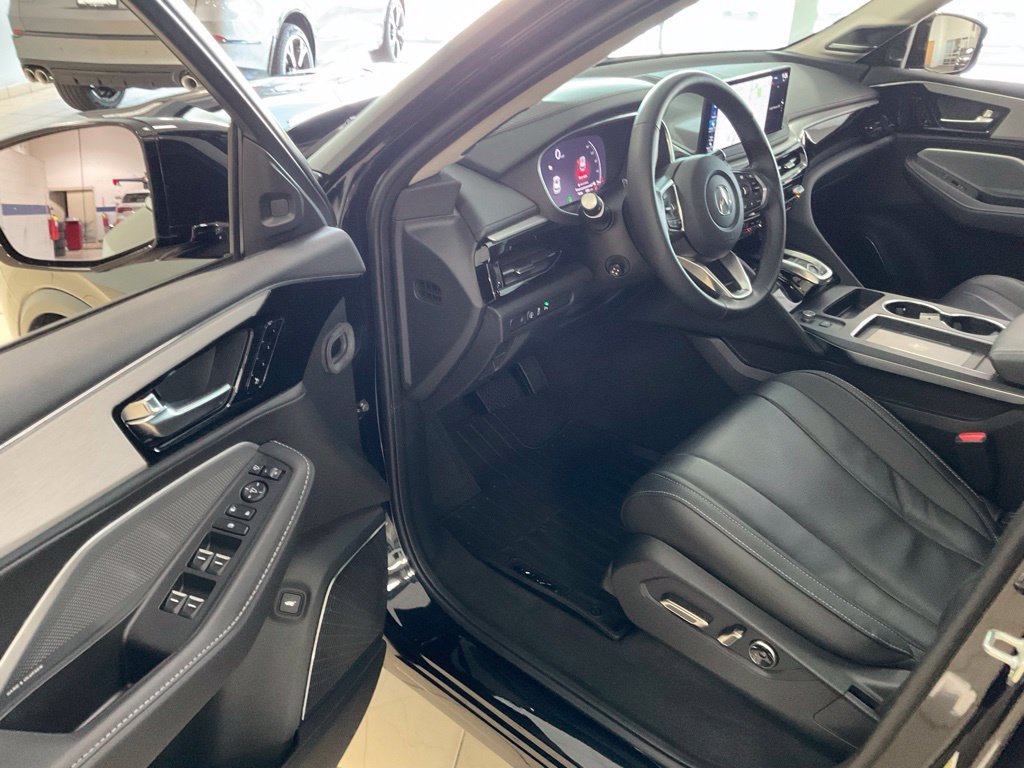 Used 2026 Acura MDX w/ Technology Package AWD/4WD image 10