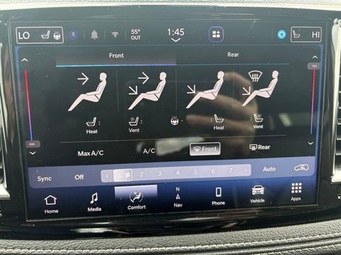 Used 2023 Chrysler Pacifica Limited FWD image 30