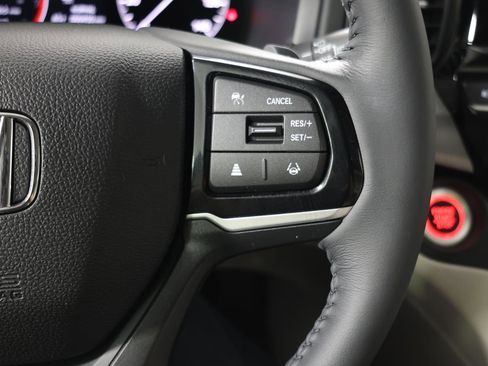 Used 2026 Honda Odyssey EX-L image 20