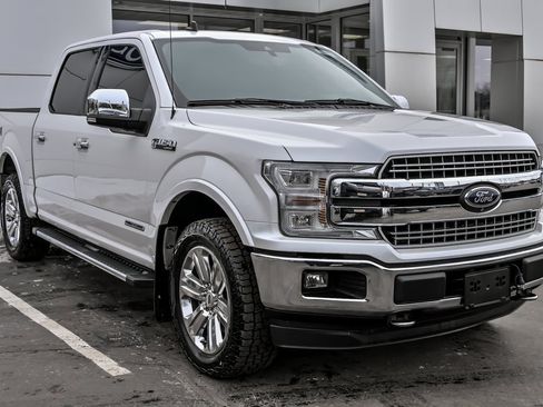 Used 2019 Ford F150 Lariat w/ Equipment Group 502A Luxury image 10