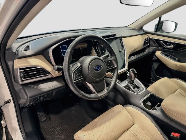 Used 2023 Subaru Outback Limited AWD/4WD image 8