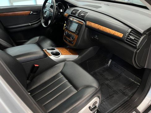 Used 2008 Mercedes-Benz R 350 4MATIC image 16